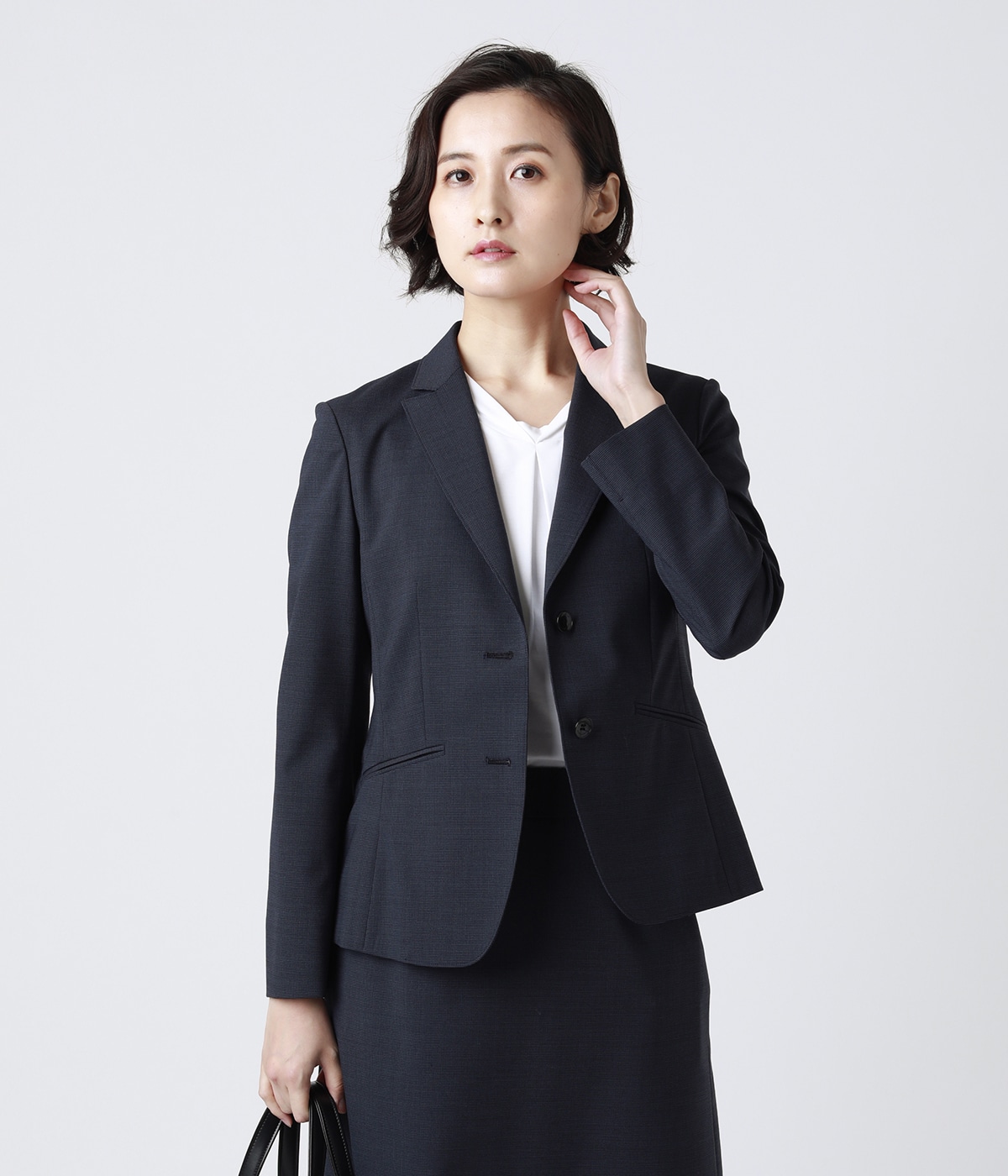 大量入荷 ピークドジャケット - テーラードジャケット