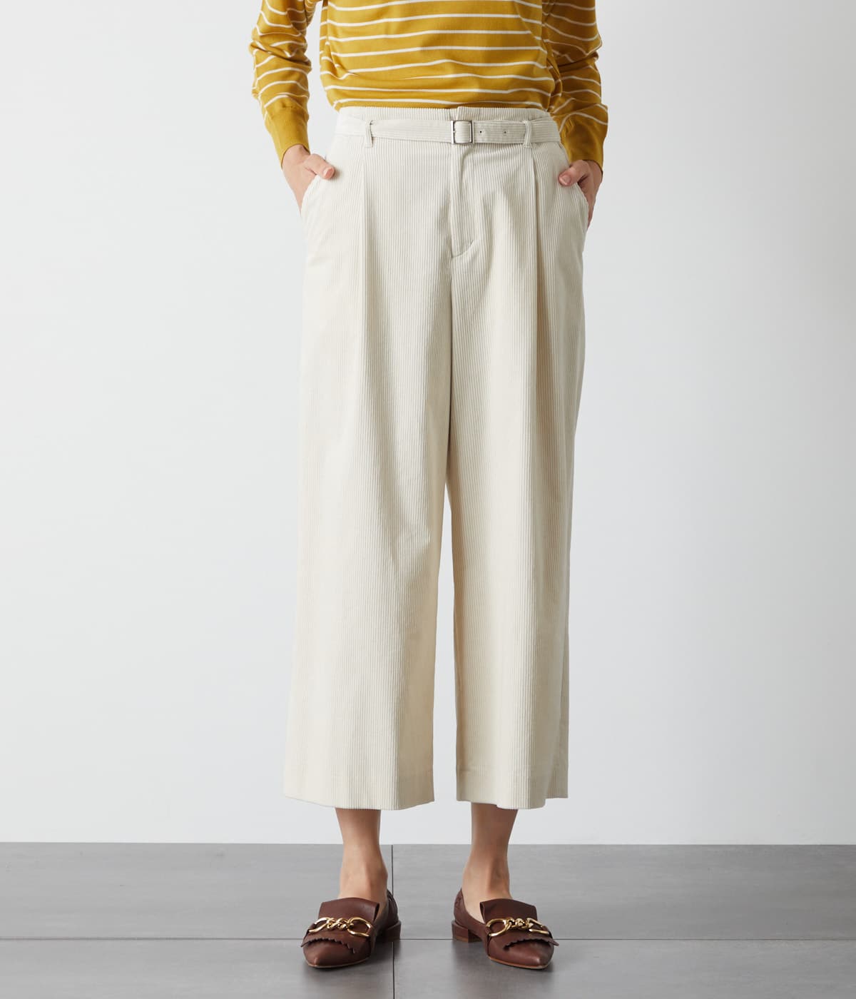 【L】オーガニックコットンコーデュロイ クロップドワイドパンツ