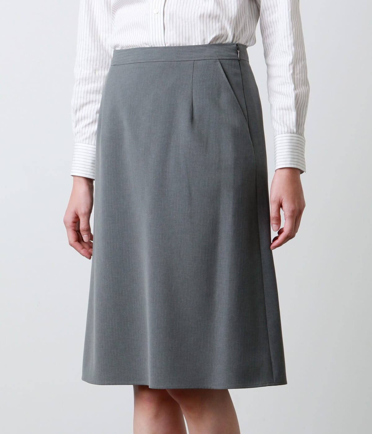 日本廉価 J5065 バーバリーロンドン シャドーストライプスカート