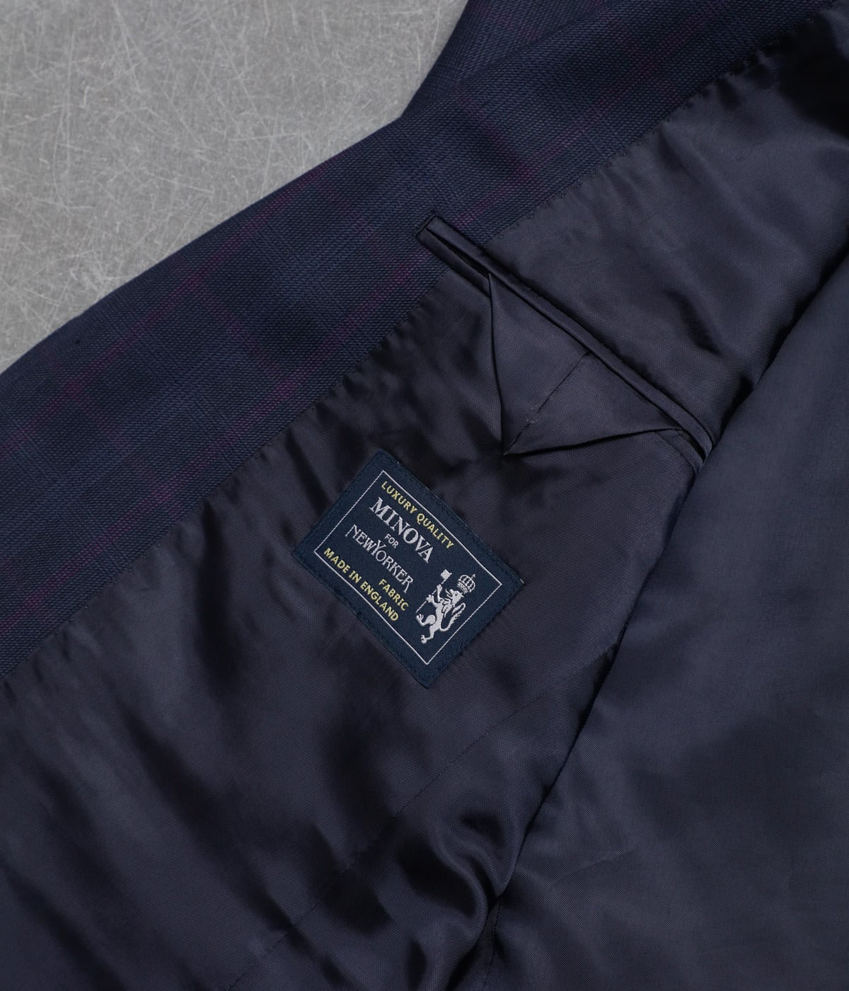 MINOVA】【撥水】オーバーウィンドウペイン マンハッタンモデル スーツ