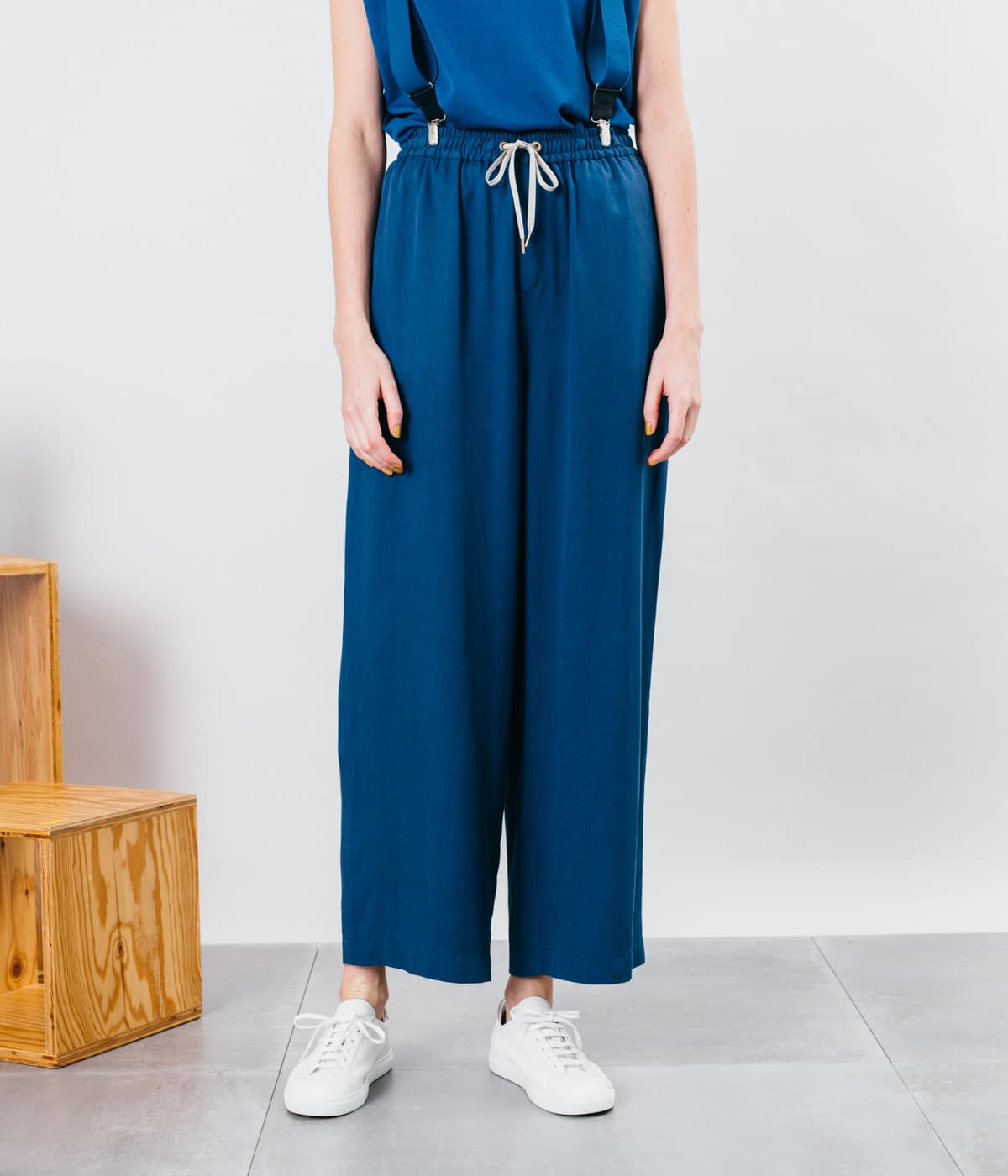 Drapey Gabardine ドローストリングワイドパンツ