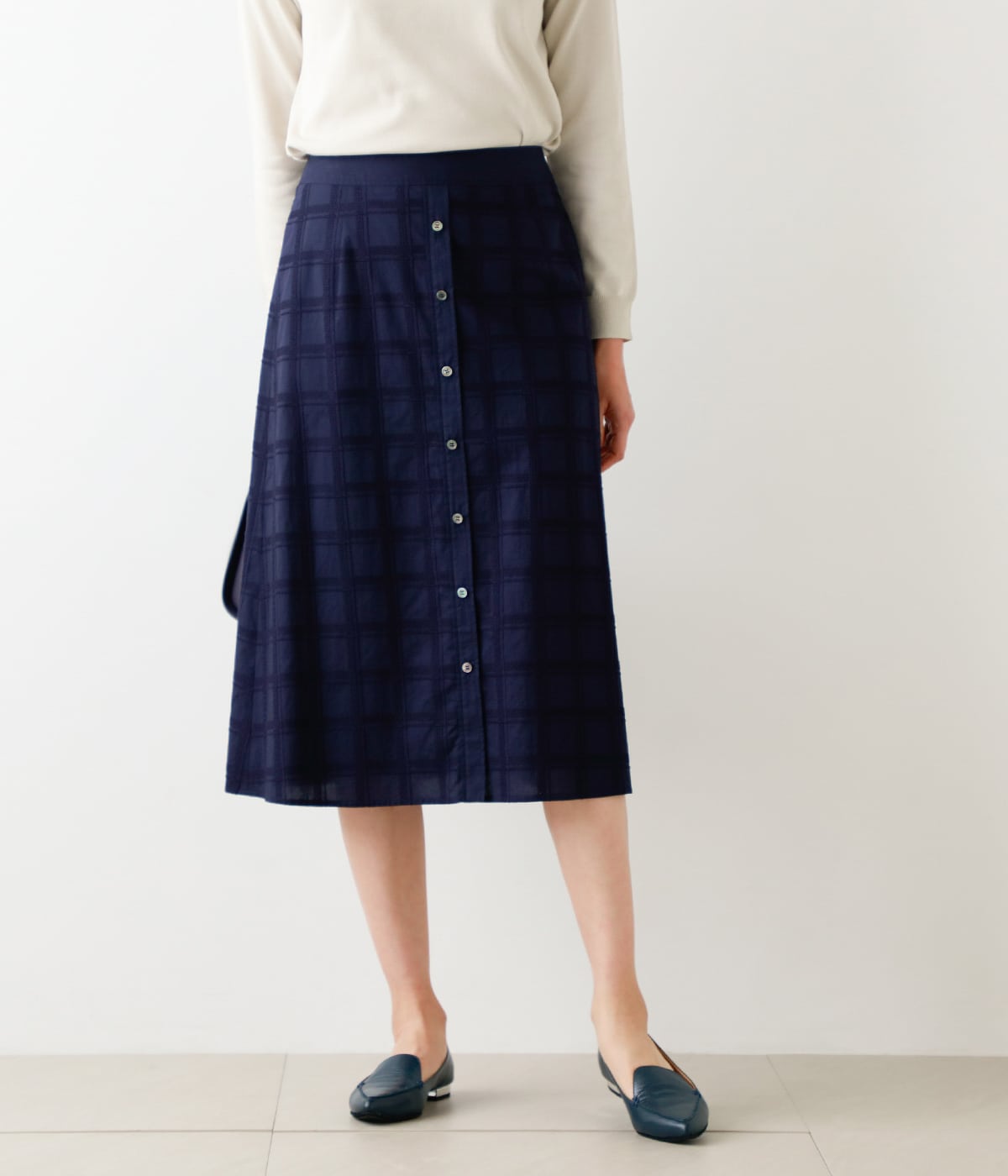 【L】クロスチェック刺繍 Aラインスカート