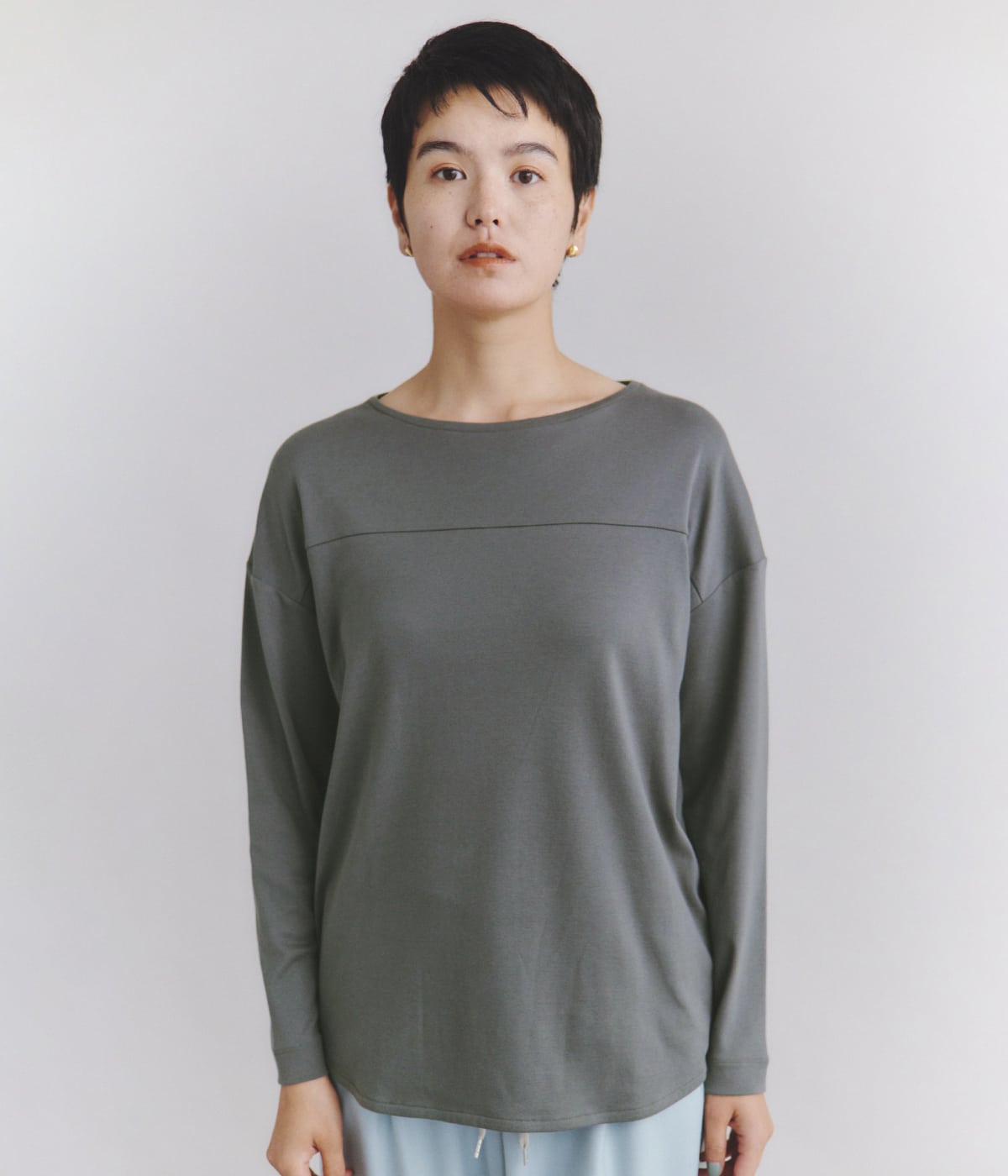 NEWYORKERの［Elama］Suvin Cotton Rib シャツテールプルオーバー