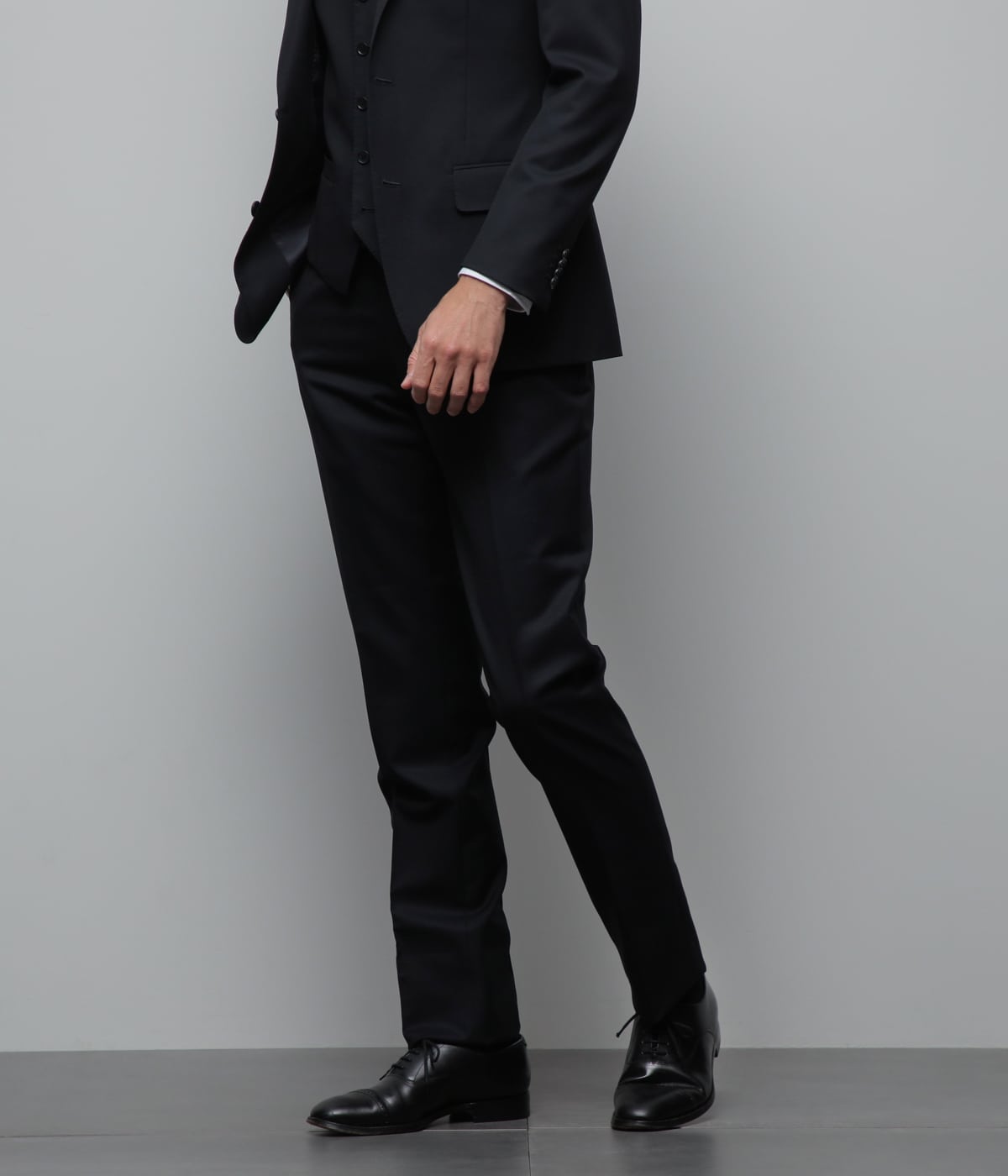 【SLIM FIT・撥水】テトロンウール 無地 スラックス(ノータック・セットアップ対応)