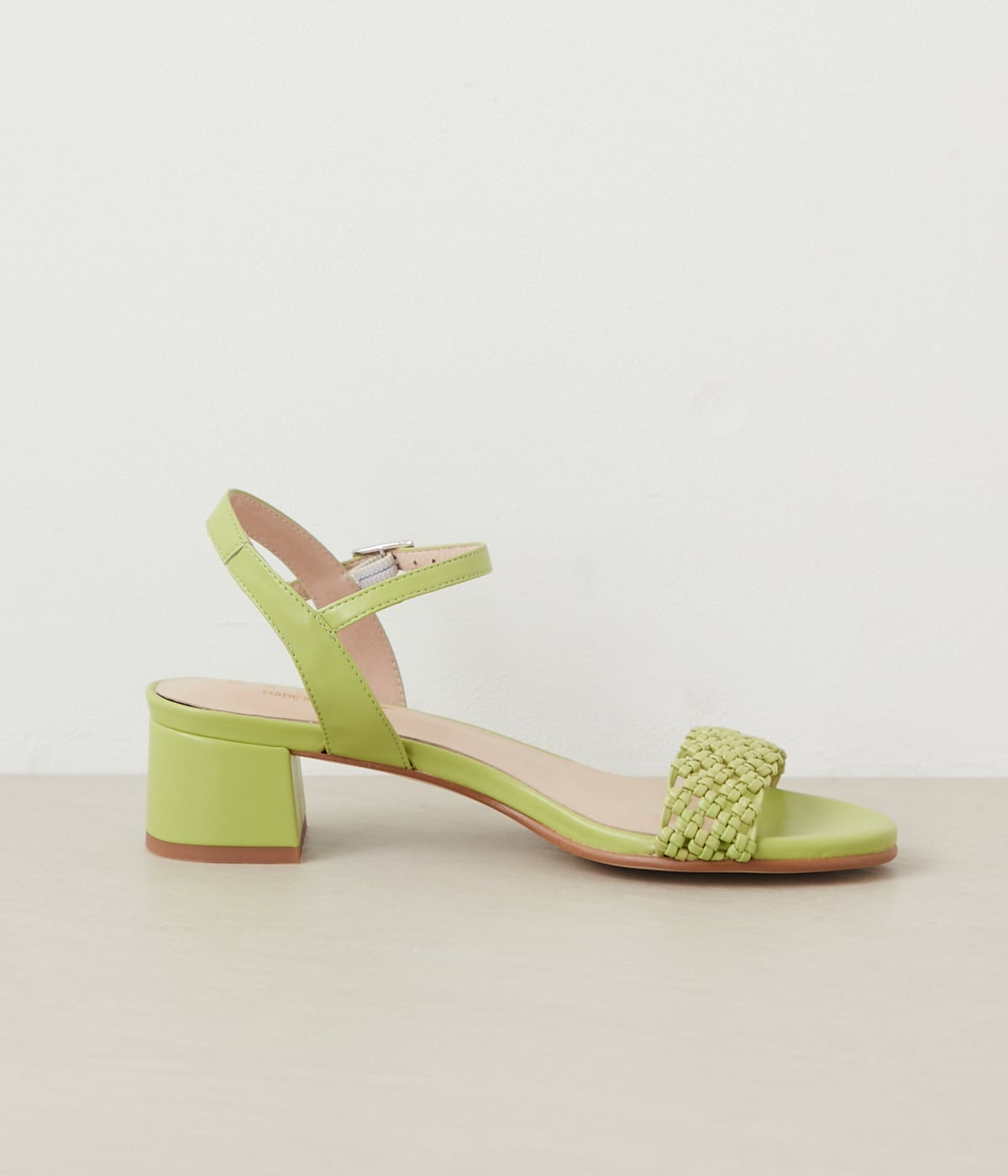 WEB限定】REMME(レメ) ストラップサンダル(23968601-2023 WEB限定】REMME(レメ) ストラップサンダル(23968601-2023