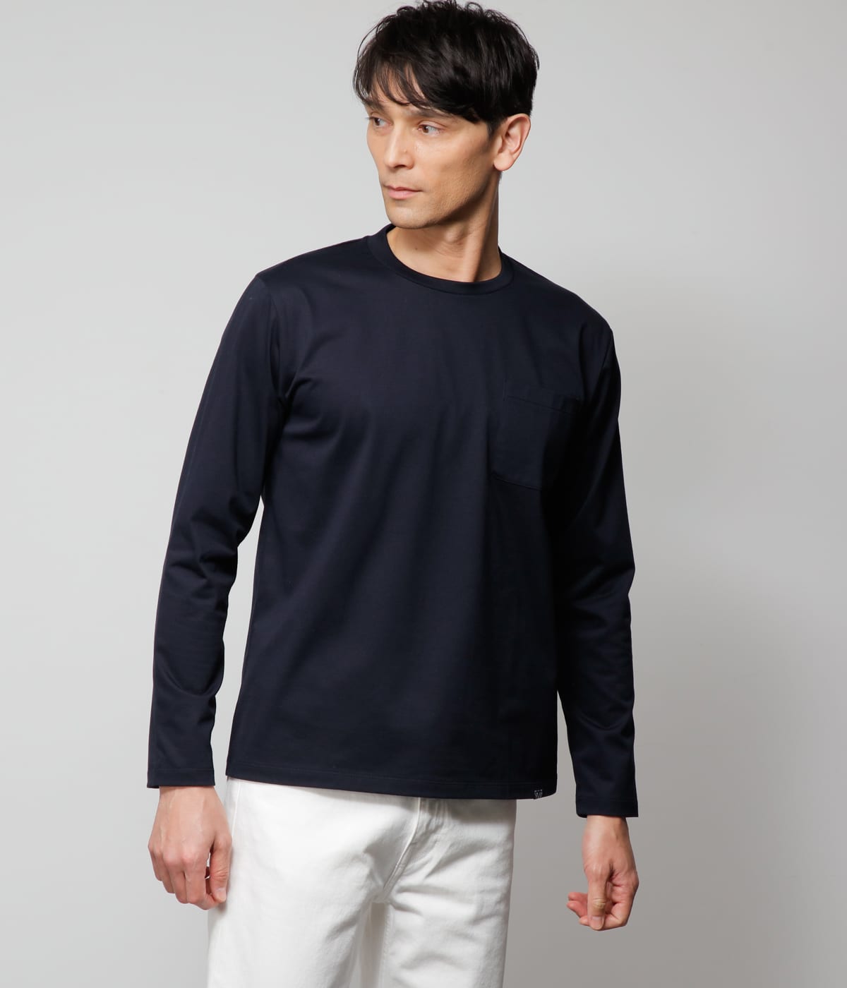 the wardrobe. newyorkerのNY CARE FREE 長袖クルーネックTシャツ
