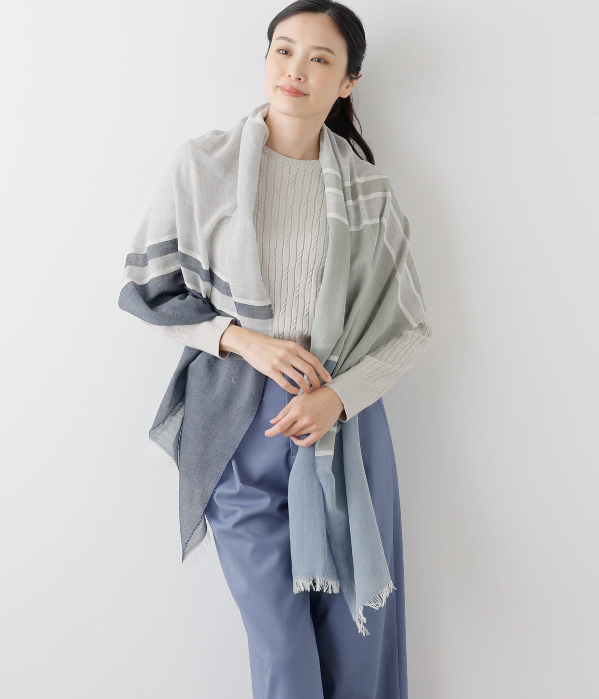 ラインニット三角ストール(51923853-2024)｜ファッション通販のNY.ONLINE