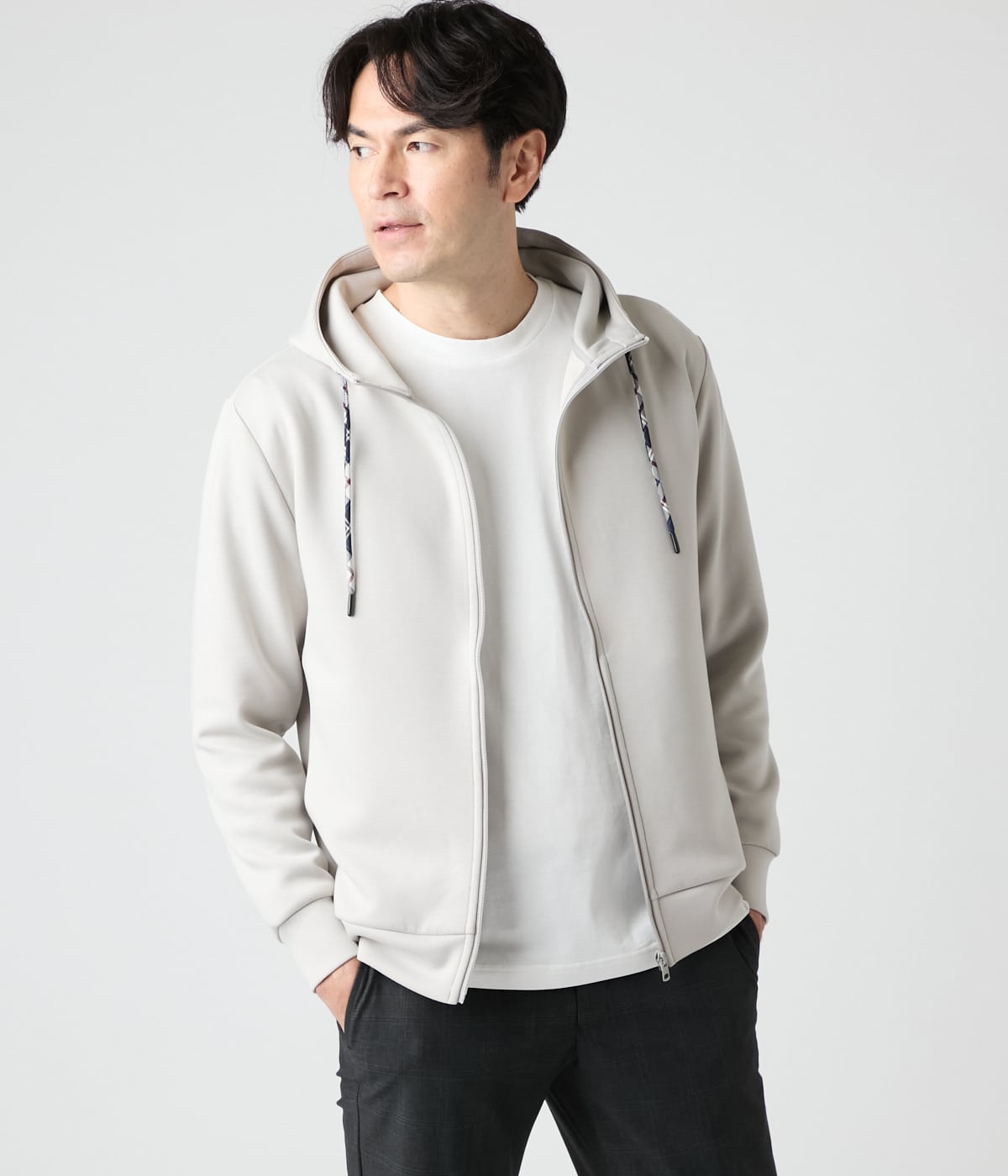 ダンボール ジップアップパーカ