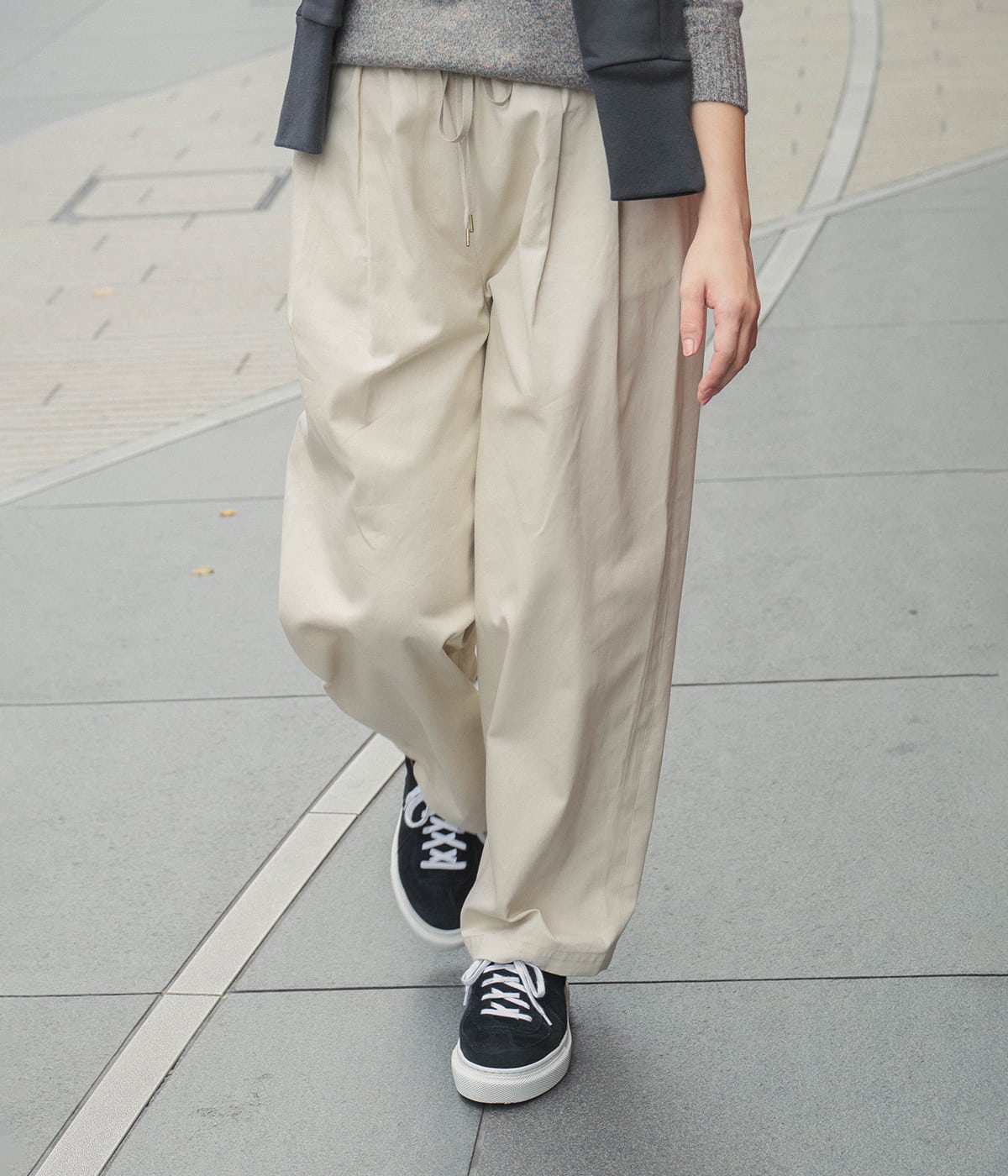 Heavyweight Cotton Twill ギャザードロストパンツ