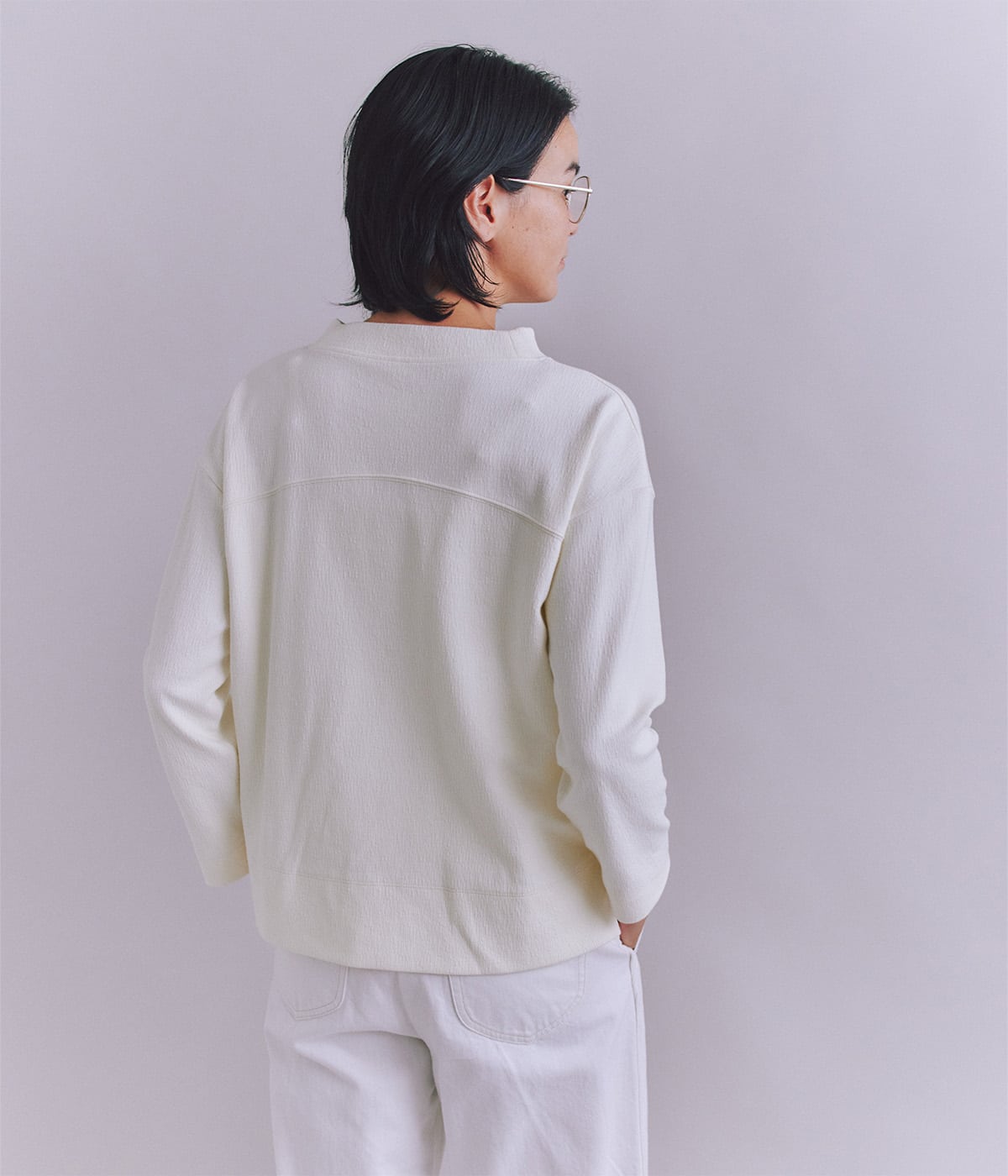 アンタイトル フクレジャージ ボトルネックプルオーバー ホワイト トップス Crepe Double Face Knit 切替えボトルネックプルオーバー
