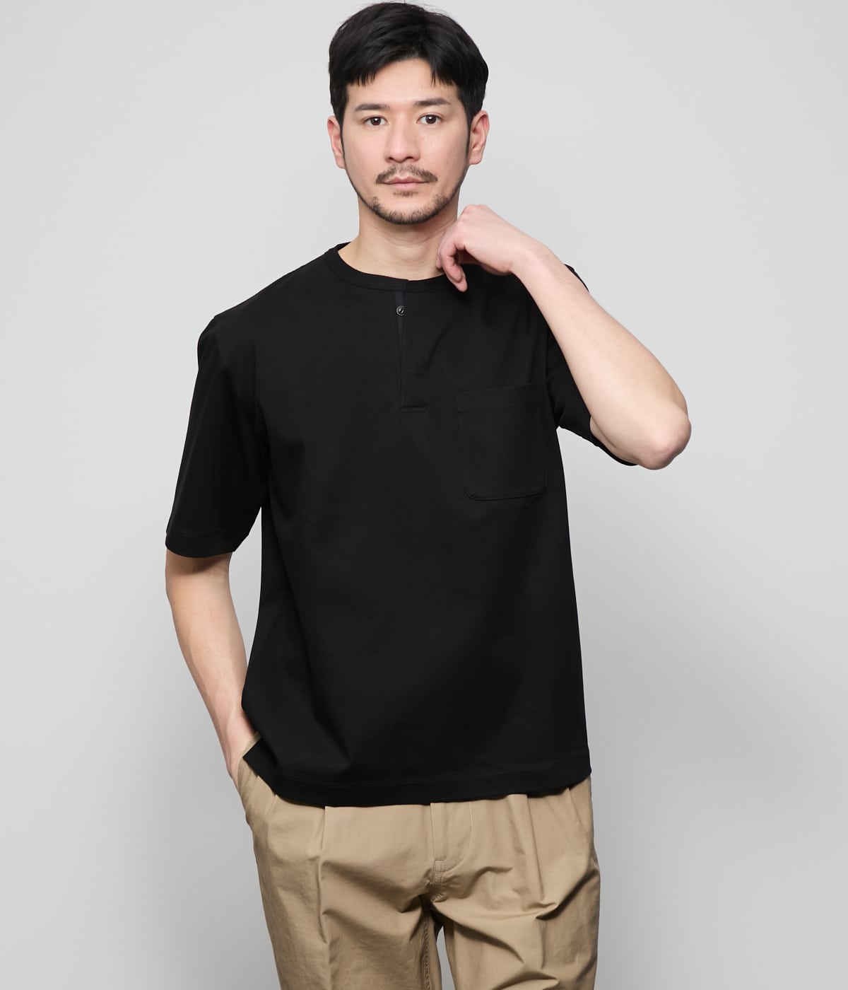 【接触冷感】ヘンリーネック 半袖Tシャツ