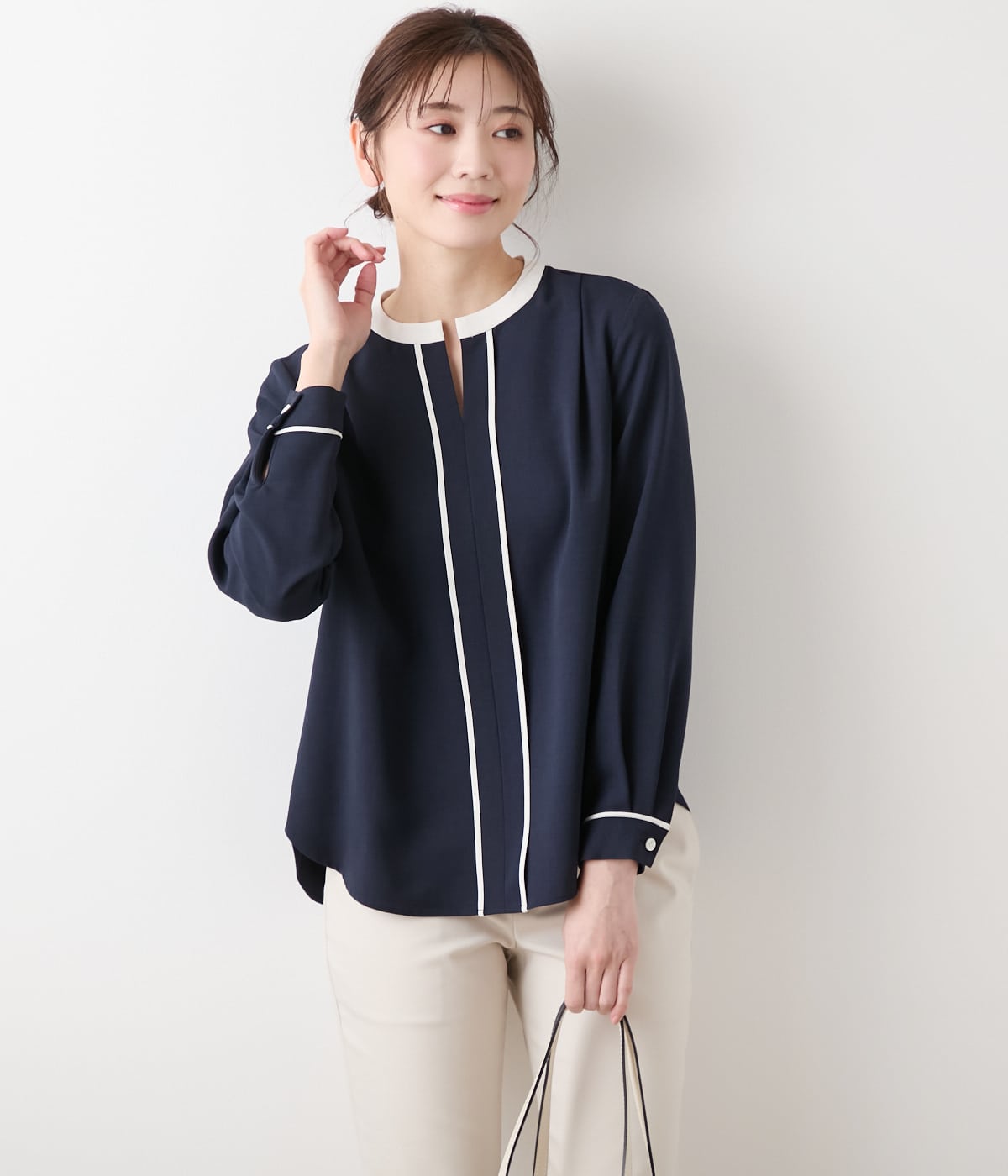 【WEB限定】DONEEYU(ドニーユ) ストレッチツイル バイカラーブラウス