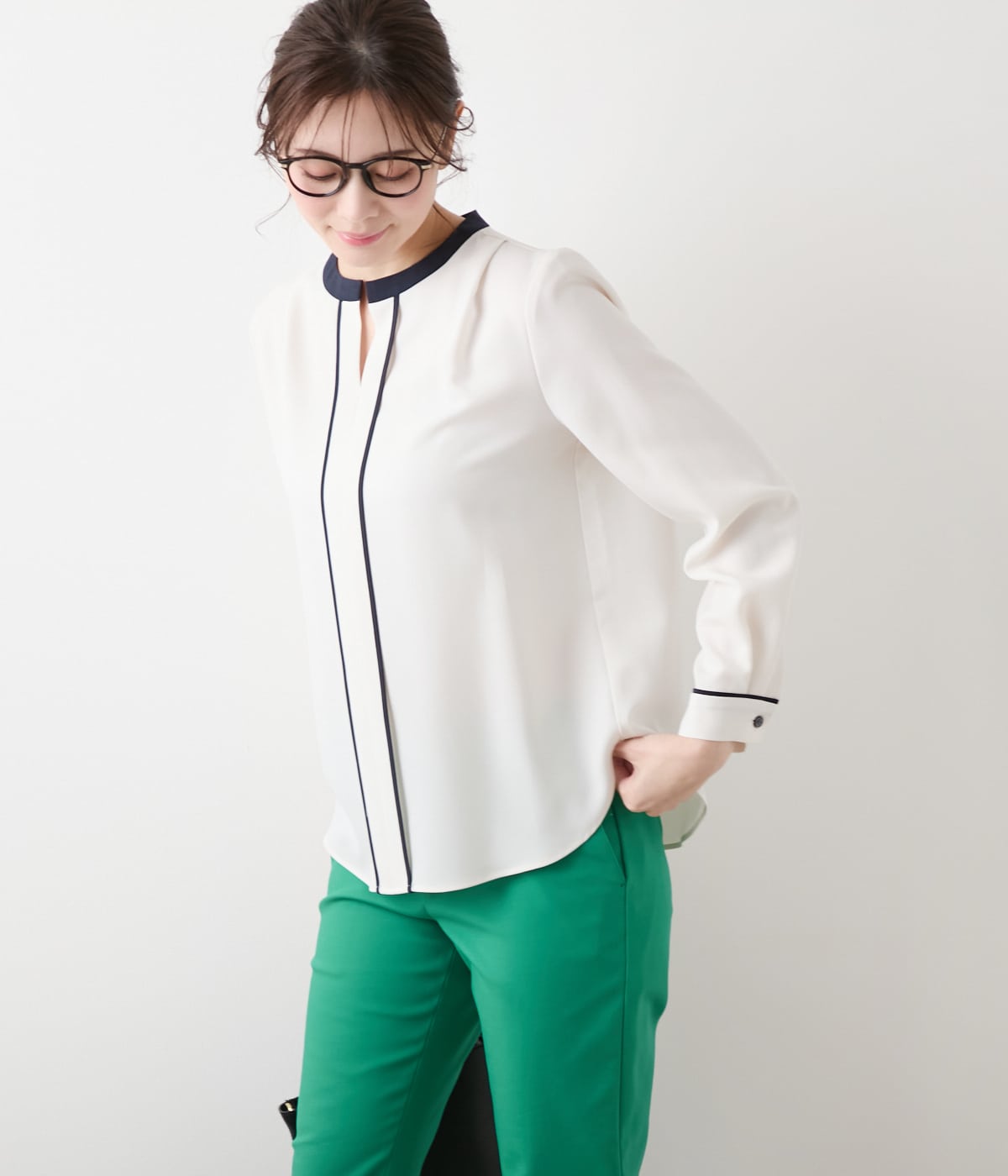 【WEB限定】DONEEYU(ドニーユ) ストレッチツイル バイカラーブラウス