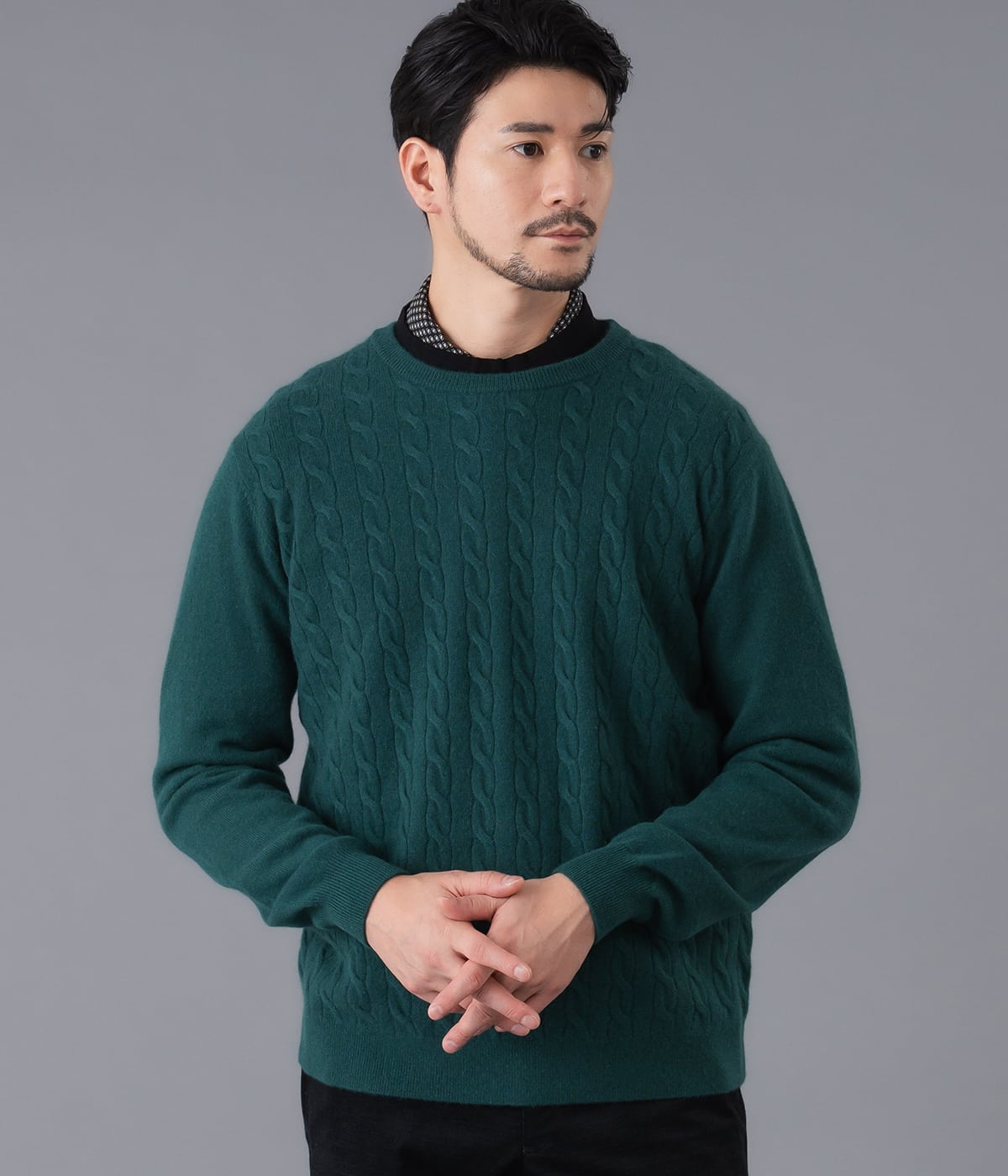 カシミヤ ケーブル クルーネックニット