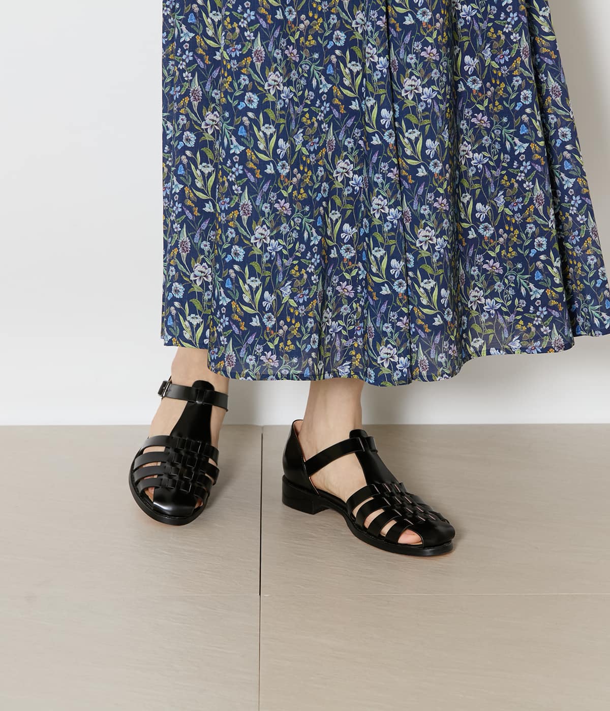 【WEB限定】MOHI(モヒ) レザー グルカサンダル