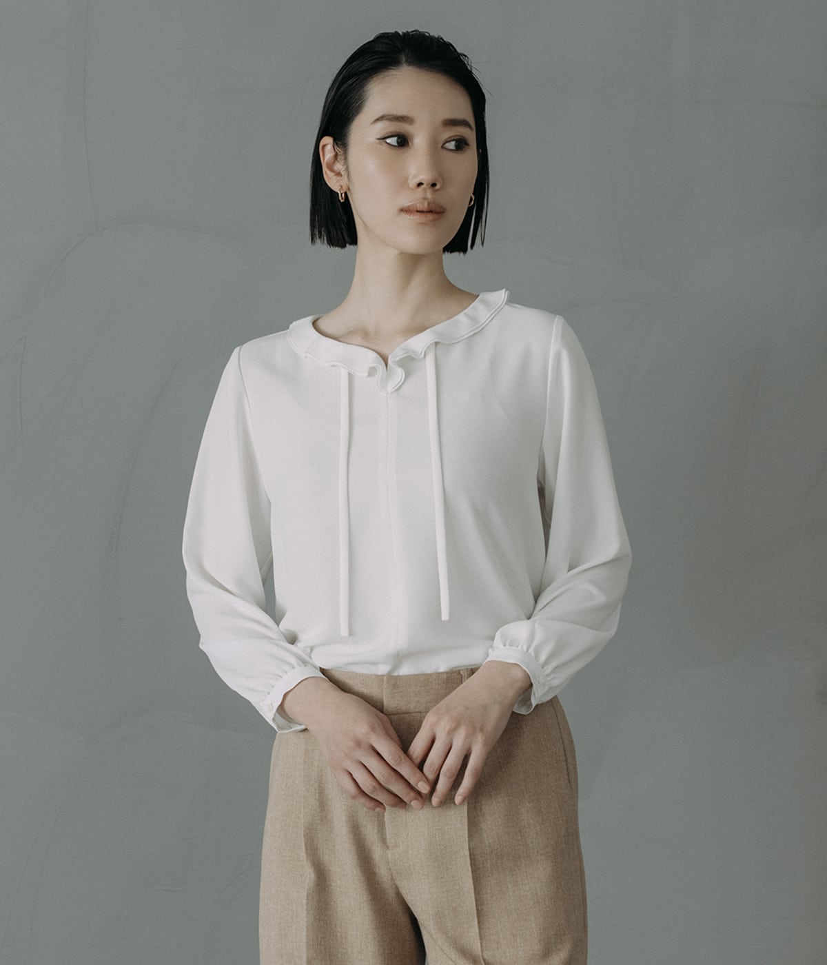 ストレッチジョーゼット ダブルカラーリボンブラウス