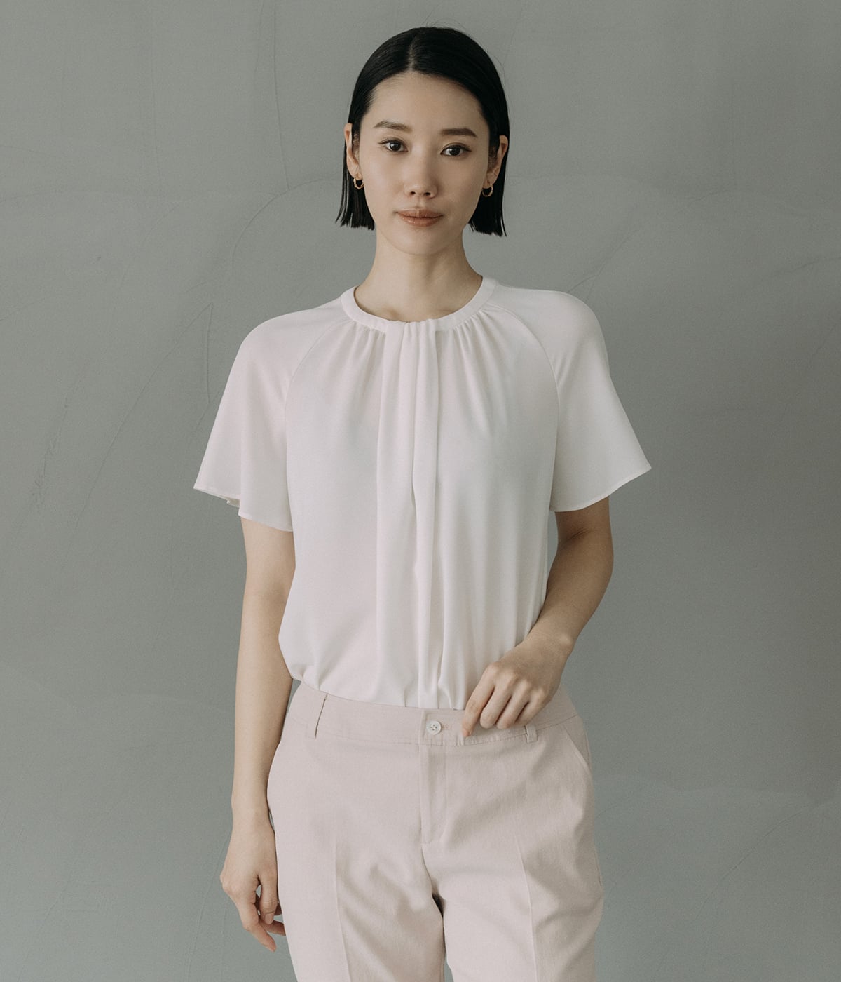 【L】ストレッチジョーゼット スカーフ風フレアスリーブブラウス