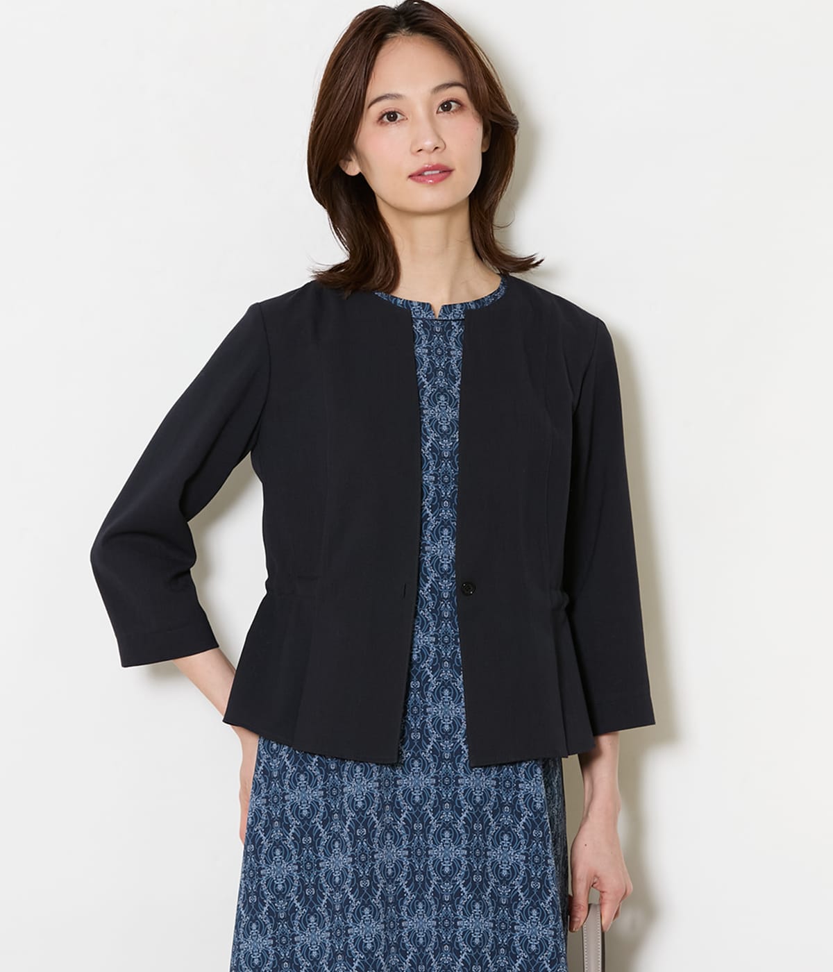 【接触冷感・UVカット・ウォッシャブル・防しわ】リネンライクドライブレンド ノーカラーブラウスジャケット