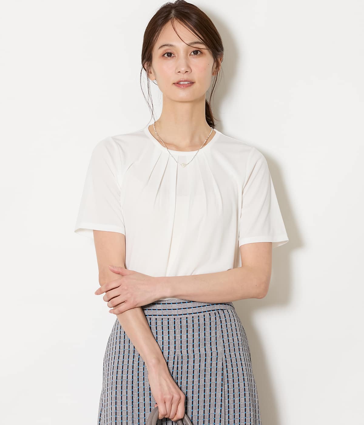 【接触冷感】強撚スムース フロントタック プルオーバー