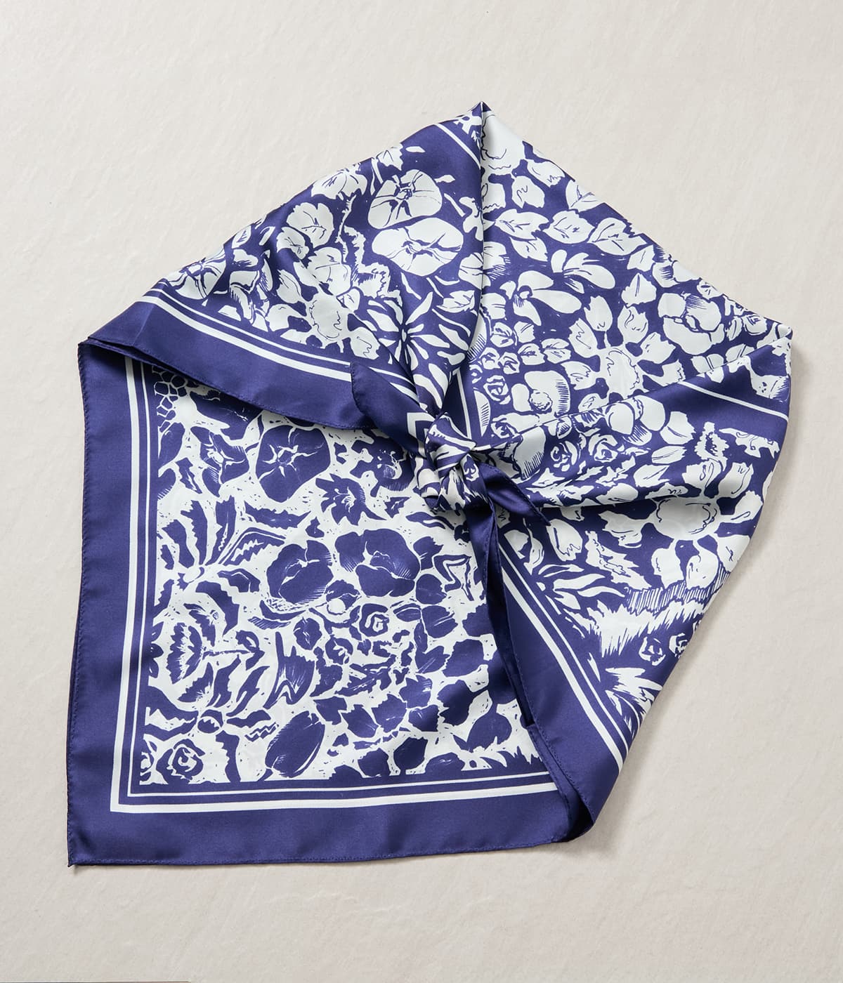 バイカラーフラワースカーフ