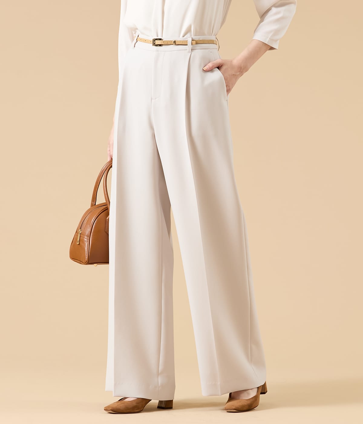 【L】【ウォッシャブル】シルキークロス 1タックワイドパンツ（ベージュ）