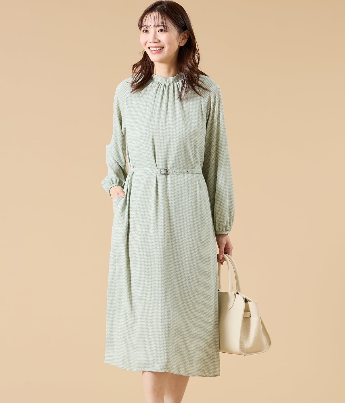 【L】ジオメトリックプリント スタンドギャザーワンピース