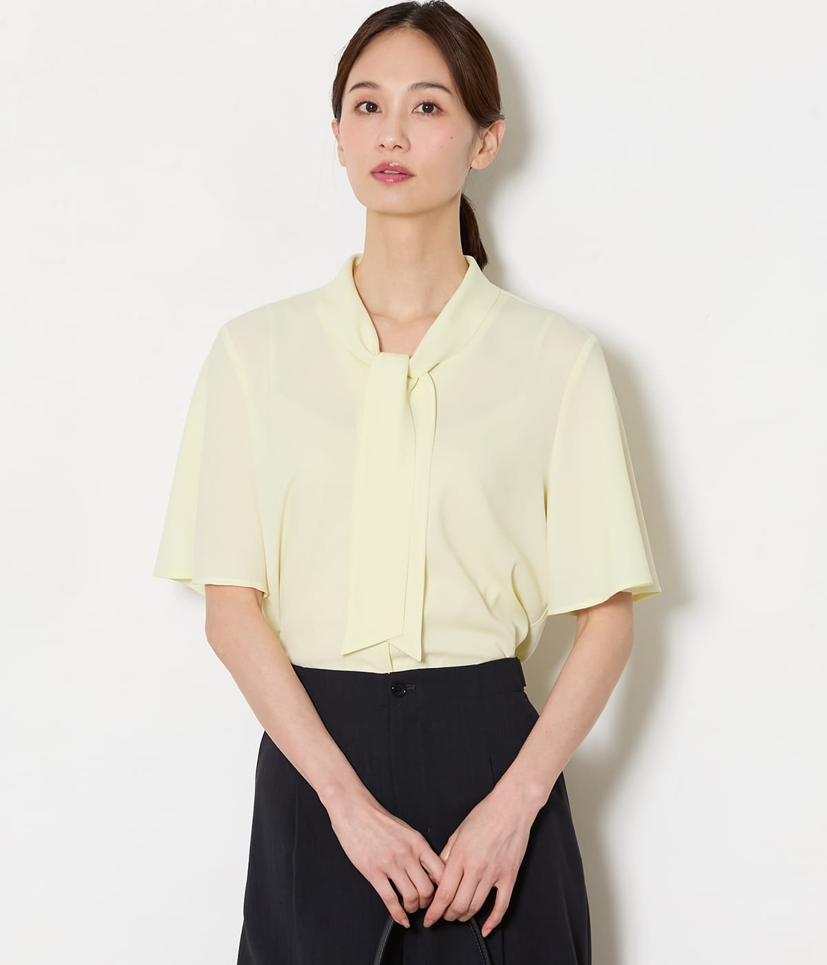 【L】ソフトジョーゼット フレア5分袖ボウタイブラウス