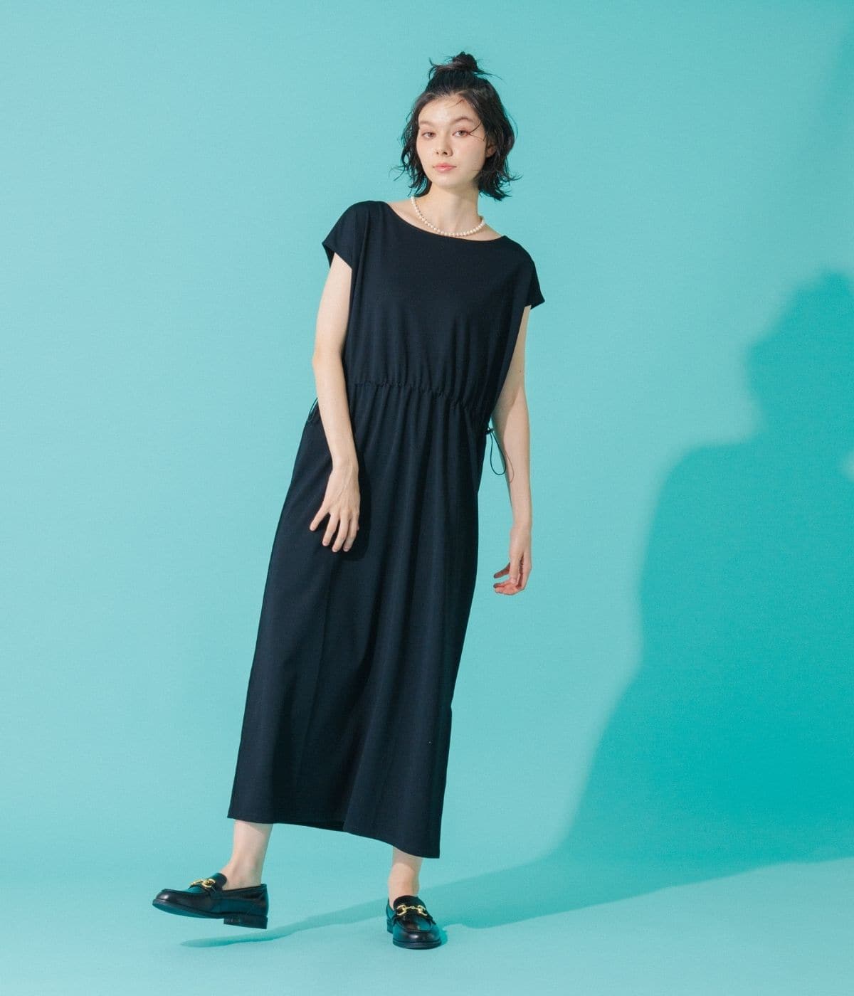 【接触冷感・肌離れ素材】ウエストシャーリングワンピース