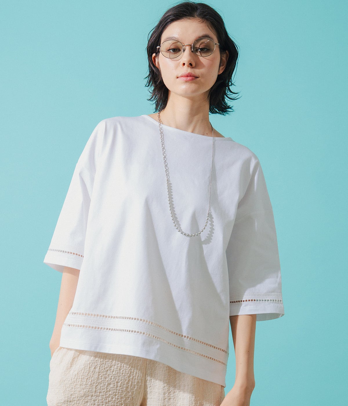 【着回し・着映え】カットワーク刺繍Tシャツ