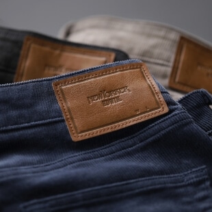 EDWINコラボネームの合皮革パッチ