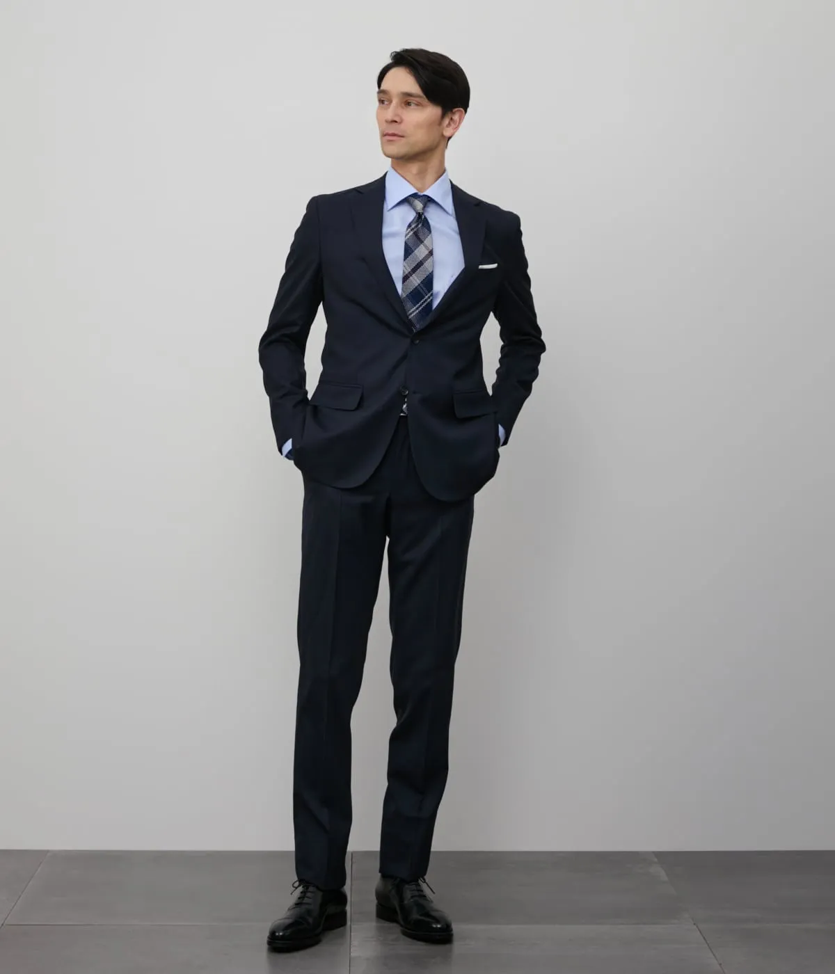 セットアップスーツ