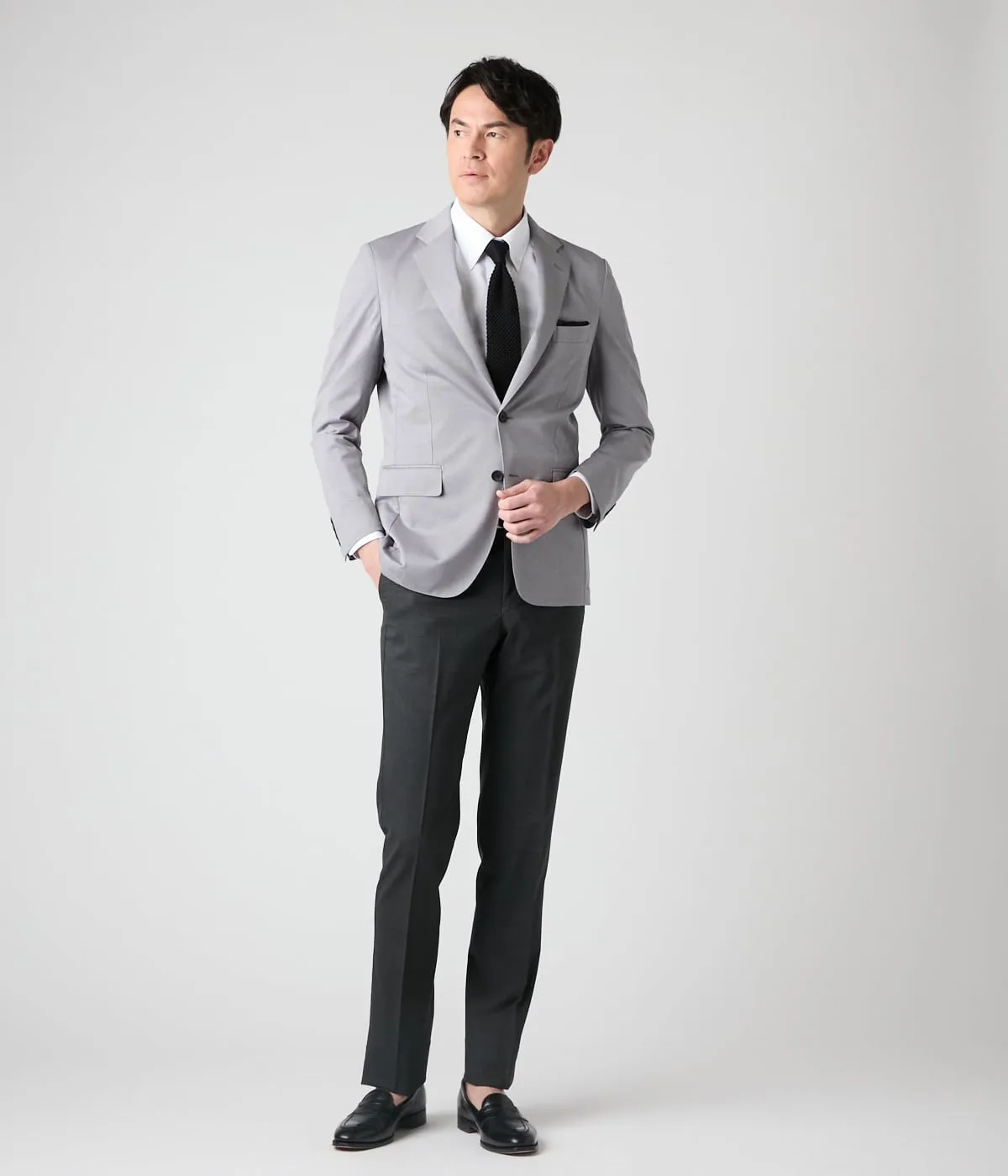 ジャケット×スラックス