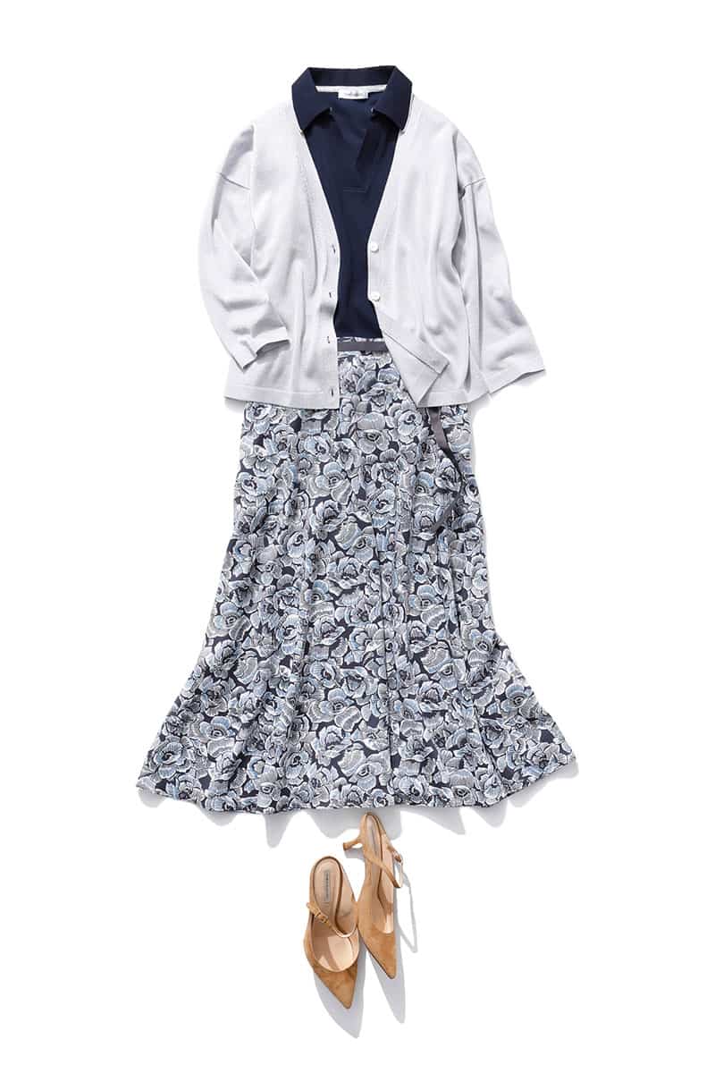 甘スカートはネイビーで知的なムードへ｜ファッション通販のNY.online